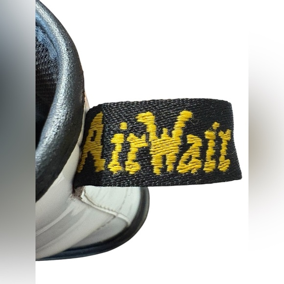 Dr. Martens White T Lamper Zavala 8 Eyelet Combat Boot EU 37 US L 6 US M 5 UK 4 - Picture 3 of 15